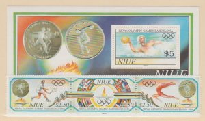 Niue Scott #624-625 Stamps - Mint NH Souvenir Sheet