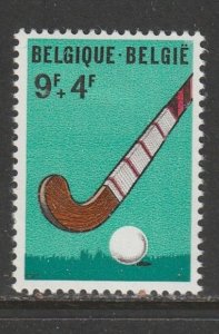 1970 Belgium - Sc B862 - MH VF - 1 single - Hockey puck and stick