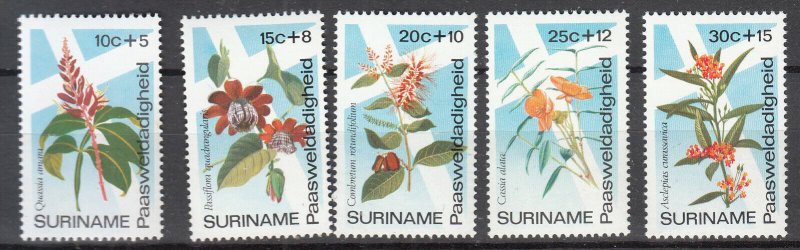 Suriname - 1974 Flowers Sc# B203/B207 - MNH (7010) 