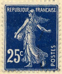 FRANCE - 1907 - Yv.140/Mi.119ax 25c bleu foncé T1A filet brisé à gauche Obl. TB