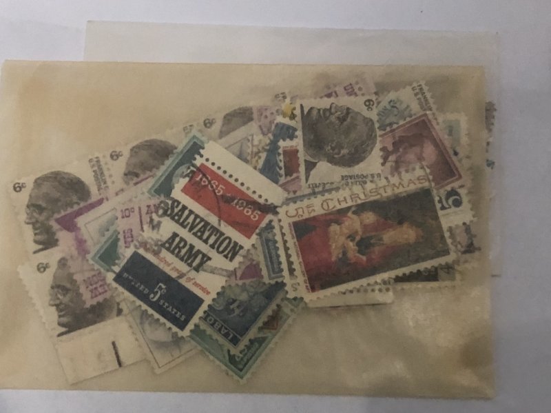 W.W. Stamps In Glassine’s Some Old US Revenue + Lots Of Other Countries