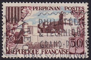 France - 1959 - Scott #936 - used - Perpignan