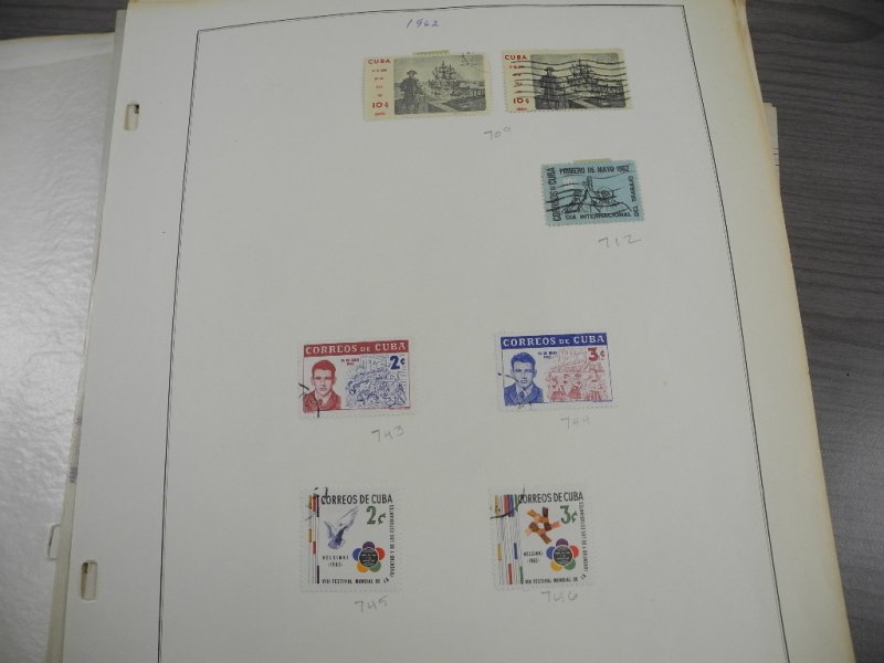 CUBA, 100s & 100s of Stamps mostly hinged on Scott pages