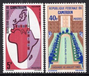 Cameroun 420-421 MNH VF