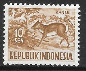 Indonesia 425: 10s Lesser Malay Chevrotain (Kantjil), MH, F-VF