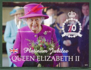 ANTIGUA & BARBUDA 2022 PLATINUM JUBILEE OF QUEEN ELIZABETH II IMPERF S/S MINT NH