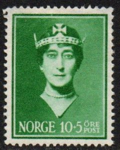 Norway Sc #B11 Mint Hinged