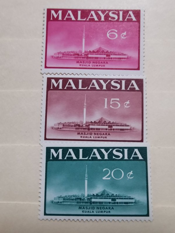 MALAYSIA 1965 OPENING OF NATIONAL MOSQUE  KUALA LUMPUR ISLAMIC IN MINT CONDITION