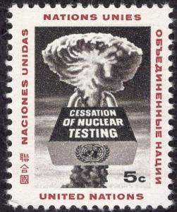 UN - New York 133 - Mint-NH - 5c Padlocked Nuclear Blast (1964) (2)