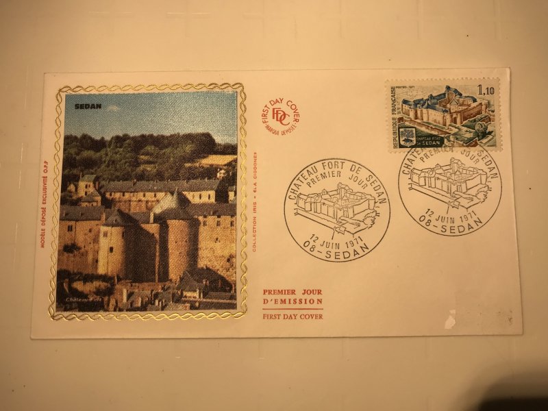 France Colorano silk FDC, 12 juin 1971, Château fort de Sedan