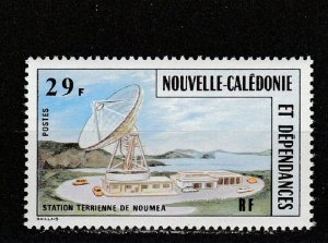 New Caledonia  Scott#  424  MNH  (1977 Ground Satellite Station)