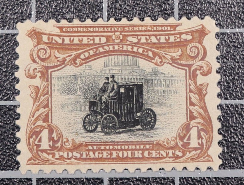 Scott 296 4 Cents Pan American OG MH Nice Stamp SCV $70.00