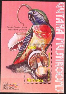 Guyana 2000 Mushrooms S/S MNH