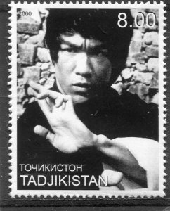 Tajikistan 2000 BRUCE LEE Martial Artist 1 value Perforated Mint (NH)