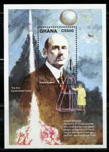 GHANA FAMOUS PEOPLE & EVENTS OF THE 20th CENT ROBERT GODDARD SOUVENIR  SHEET NH