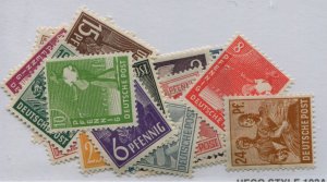 GERMANY  557-77 MNH