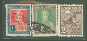 Argentina #353-4/371  Single