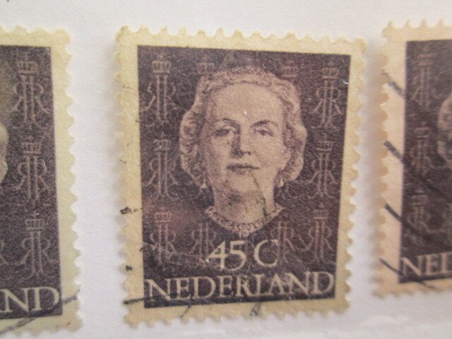 Netherlands #326  used  2022 SCV = $0.45