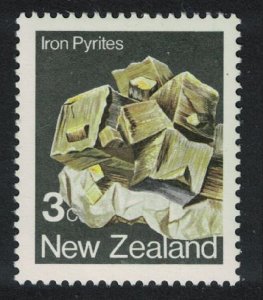 New Zealand Iron pyrites Mineral 3c 1982 MNH SG#1279