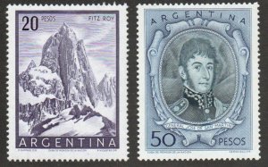 Argentina 640-641  Mint hinged