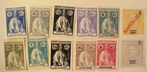 LOURENGO - M. MINT LH 12 DIFF