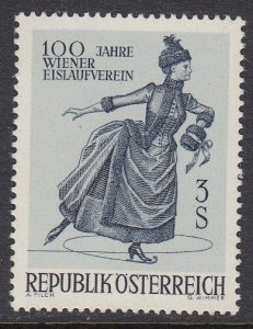 Austria 785 Ice Skating mnh