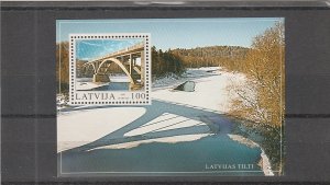 Latvia  Scott#  574  MNH  S/S  (2003 Gauja River Bridge)