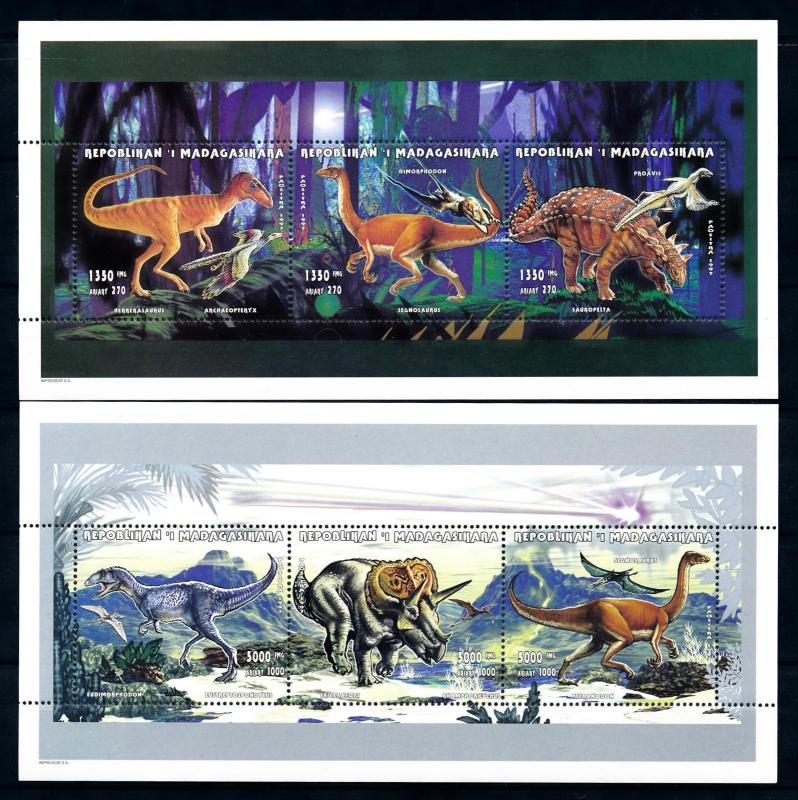 [95933] Madagascar 1998 (1997) Prehistoric Dinosaurs Perf. Mini Sheet MNH