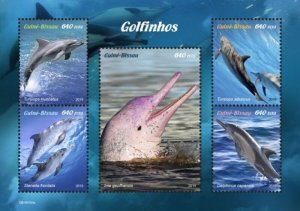 Guinea-Bissau - 2019 Dolphins - 5 Stamp Sheet - GB190103a