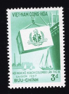 Viet Nam Scott #68-72 Stamps - Mint NH Set