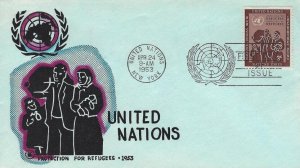 UN # 15 3c REFUGEES - Knoble hand painted cachet