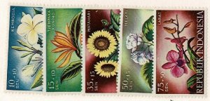 Indonesia #B104-8 MNH cpl flowers