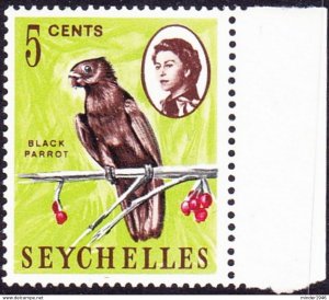 SEYCHELLES 1962 QEII 5 cents Multicoloured SG196 MH