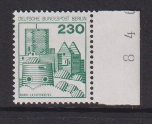 Germany  Berlin   #9N403  MNH  1978  castles  230pf