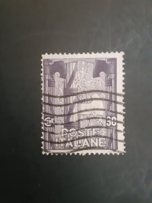 *Italy #160               Used