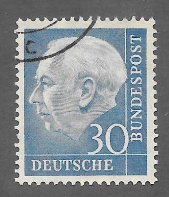 Germany Scott 712 Used 30pf Pres Heuss stamp 2018 CV $4.50