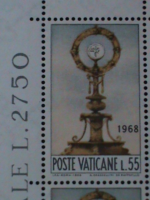 ​VATICAN CITY-1968-SC#-462 MONSTRANCE FROM FRESCO--MNH IMPRINT BLOCK-VF-LAST ONE