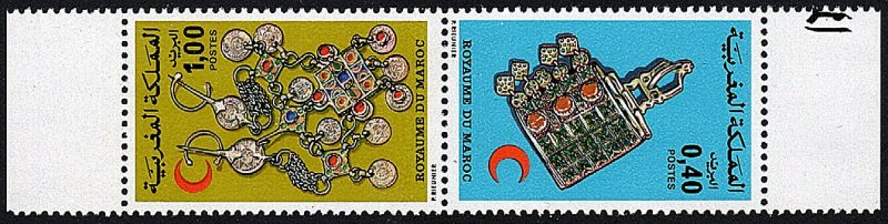 Morocco 373-374a tête-bêche pair,MNH.Moroccan Red Crescent Society. Jewelry,1976