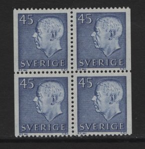 Sweden   #671  MNH  1967  Gustaf VI  45c  violet block of 4. perf. 3 sides