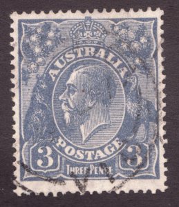 1929 Australia Sc #72b - 3 Pence - KGV, Kangaroo & Emu - cv$10