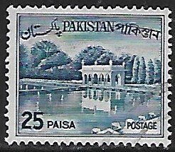 Pakistan # 136a - Shalimar Gardens - used....{GR39}