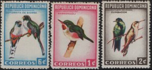 DOMINICAN REPUBLIC 602-4 MINT (LH) F/VF SET OF 3