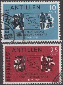 Netherlands Antilles #319-320   Used