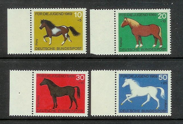 Germany B442-B445 Set MNH Horses (B)