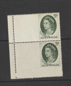 Australia 1963 / 1965  Elizabeth 2 , Scott  # 365 /365a ERROR / Variety PAIR MNH