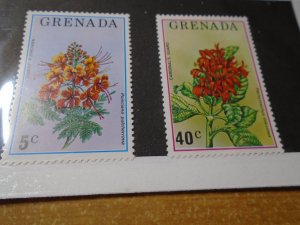 Grenada  #  695 / 697  MNH   Flowers