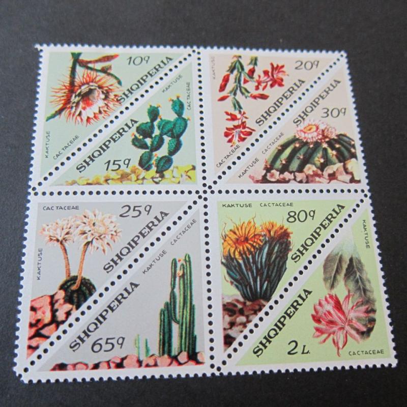 Topical stamps Plants MNH OurRef.#z10284
