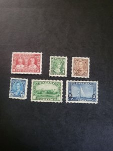 Stamps Canada Scott #211-6  hinged