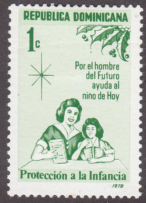 Dominican Republic RA83 Postal Tax Stamp 1978