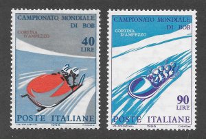 Italy Scott 925-26 MNHOG - 1966 Intl Bobsled Championships, Cortina
